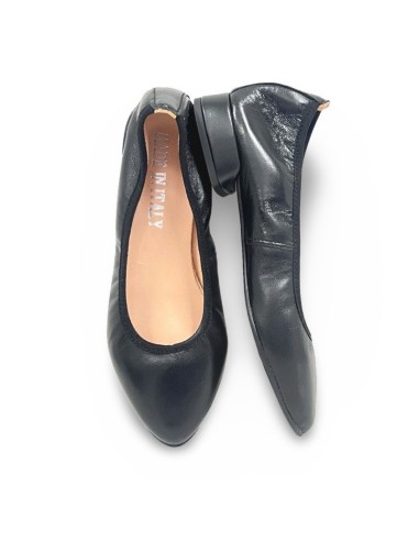 Ballerina Carola in pelle nera