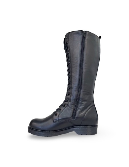 Anfibio venere in pelle nera