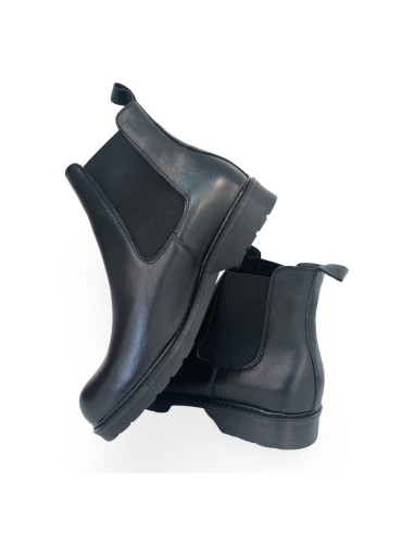 Beatles Sara in pelle nera