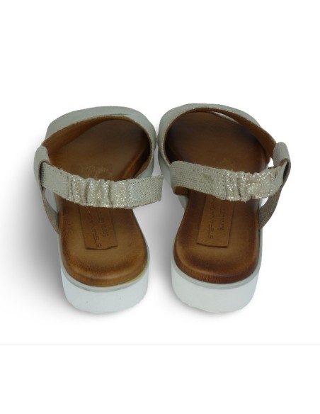 Sandalo con caviglia libera