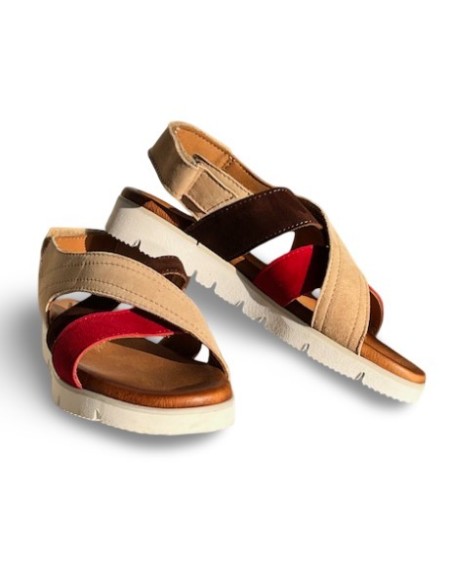 Iva sandalo con chiusura a strappo